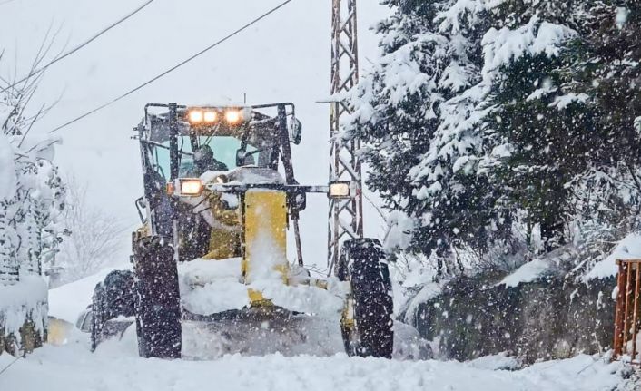 Ordu’nun 3 ilçesinde eğitime kar engeli