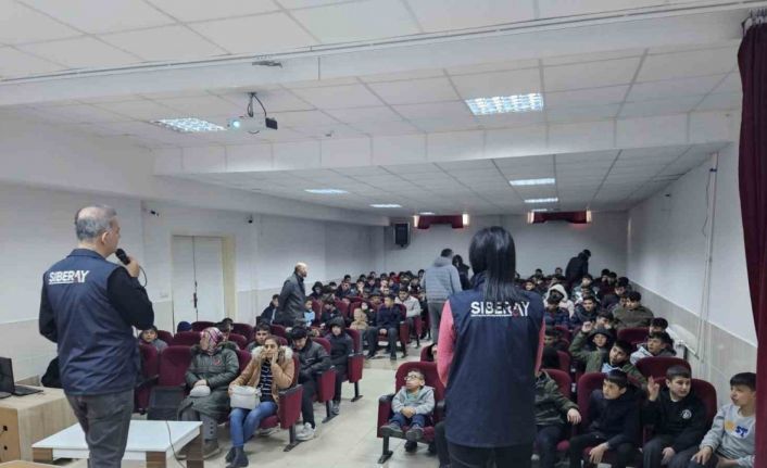Osmaniye’de öğrencilere siber farkındalık eğitimi