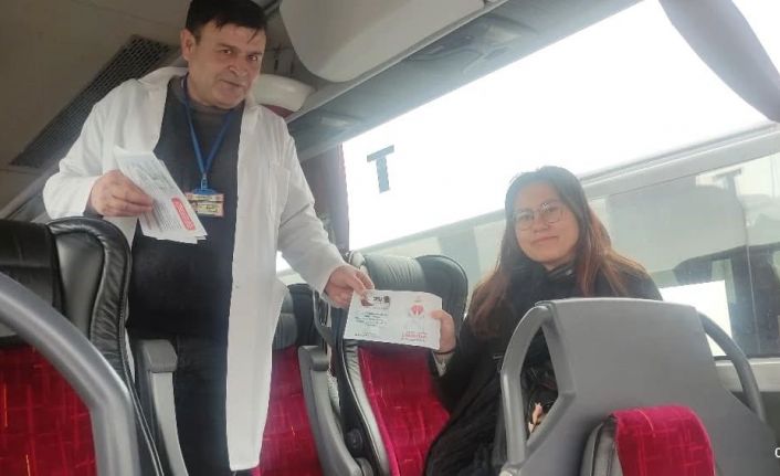 Otobüs terminalinde ’Sigarayı Bırakma Günü’ dolayısıyla stant açıldı