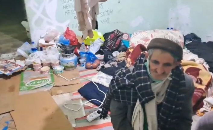 Siirt’te yaşlı çiftçin evi onarılarak yaşanılacak duruma getirildi