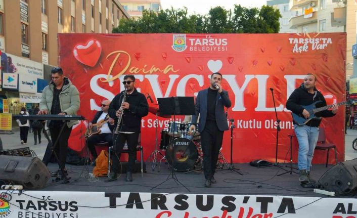 Tarsus’ta ’Sevgililer Günü’ kutlandı