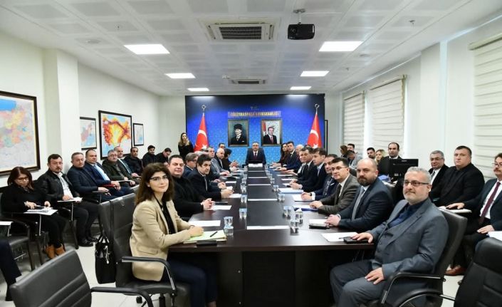 Tekirdağ’da sahipsiz sokak hayvanları ile ilgili çalışmalar görüşüldü