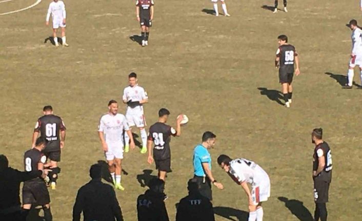 TFF 3. Lig: 23 Elazığ FK: 2 - Karşıyaka: 2