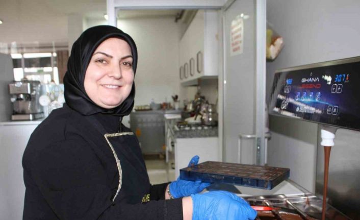 Van’da girişimci kadınlardan doğal çikolata üretimi