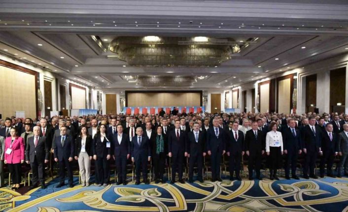 Adana Büyükşehir Belediye Başkanı Zeydan Karalar, TBB Başkanvekili seçildi