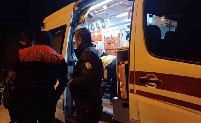 Akrabalar arasındaki kavgada kan aktı: 2 yaralı