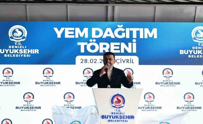 Başkan Çavuşoğlu üreticinin yüzünü güldürmeye devam ediyor