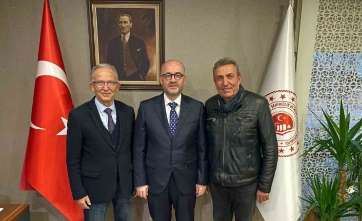 Başkan Kavurmacı: "Bursalıların önceliği, Nilüfer Çayı olmalı"