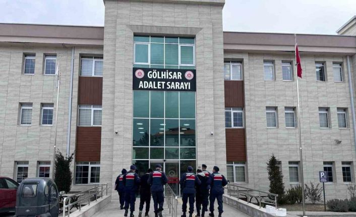 Burdurda narkotik ve kaçakçılık operasyonuna 2 tutuklama