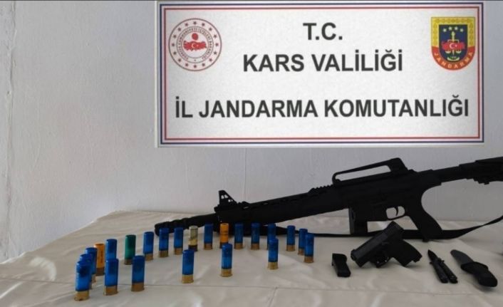 Digor’da silahla paylaşım yapan 1 kişi yakalandı