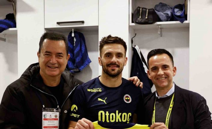 Fenerbahçe’den derbi öncesi gollü galibiyet