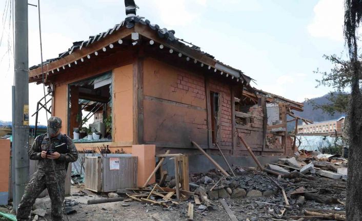 Güney Kore’de yerleşim yerinin bombalandığı kazada pilot hatası gündemde