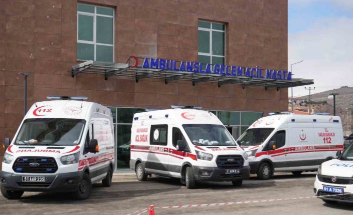 Hastası tarafından bıçaklanan beyin cerrahının durumu iyi