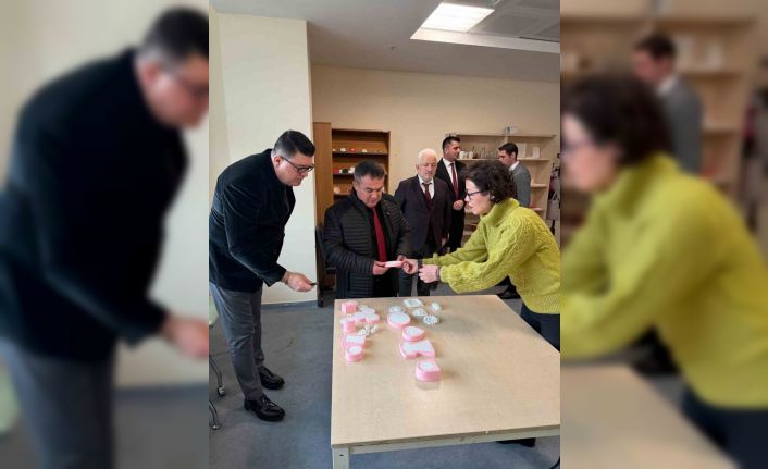 İl Müdürü Demir, Bilecik Gençlik Merkezi’ni ziyaret etti