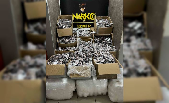 İzmir’de 275 bin uyuşturucu hap ele geçirildi