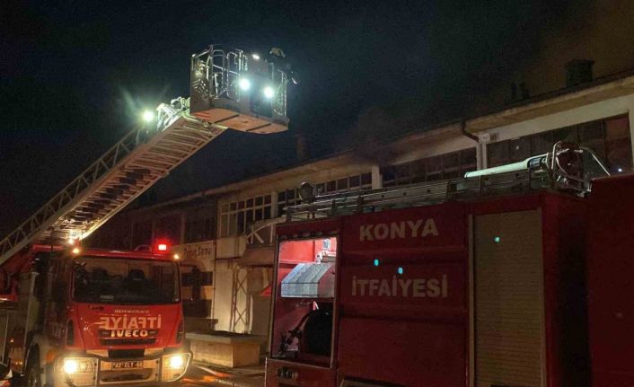 Konya’da matbaada yangın paniği