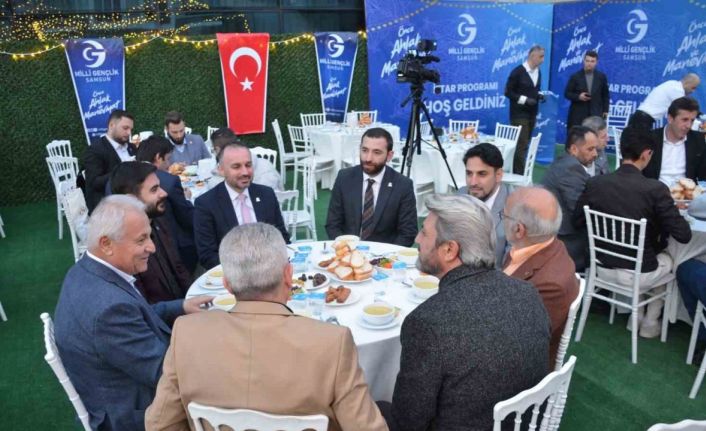 Milli gençlik iftarda