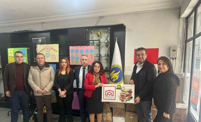 Nevzat Şahin Anadolu Lisesi’ne 3 bin kitap bağışlandı