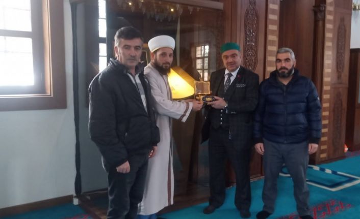 Sakal-ı Şerif Ertuğrul Gazi Camiinde