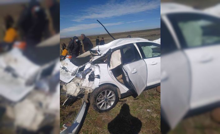 Şanlıurfa’da otomobil şarampole devrildi: 2 ölü, 1 ağır yaralı