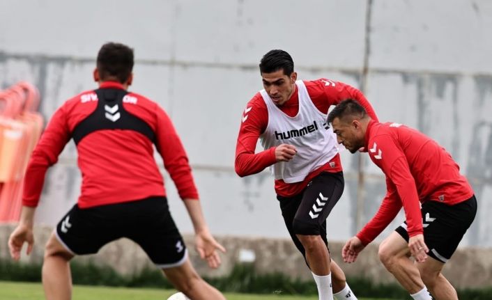 Sivasspor’da Adana Demirspor maçı hazırlıkları sürüyor