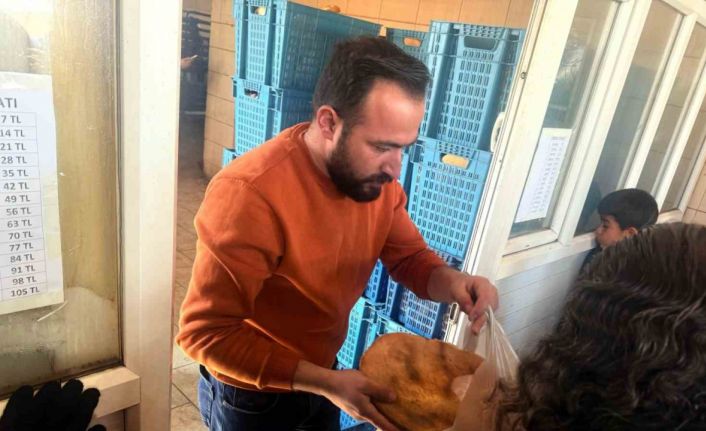 Taşlıçay Belediyesi’nden ücretsiz halk ekmeği