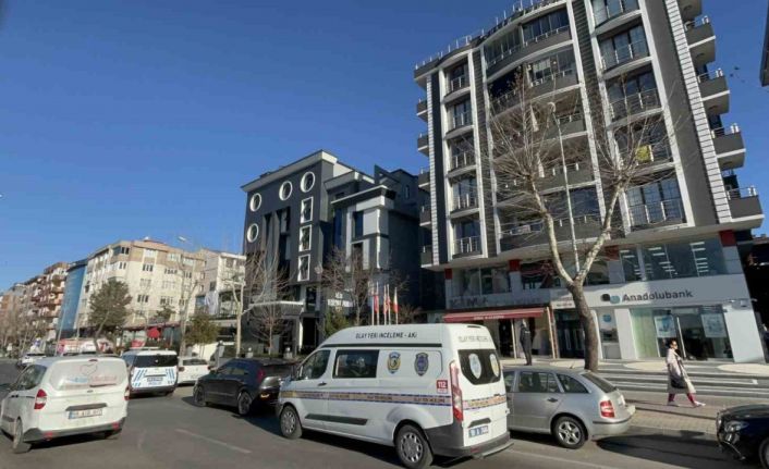 Tekirdağ’da 5. kattan düşen vatandaş hayatını kaybetti