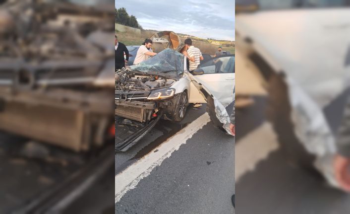 TEM Otoyolu’nda feci kaza: 2 yaralı