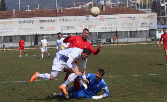 TFF 2. Lig: Belediye Derincespor: 1 - Diyarbekirspor: 0