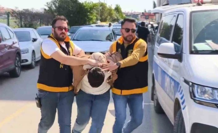 17 yaşındaki genci gasbedemeyince böyle dövdüler: 4 şüpheli yakalandı