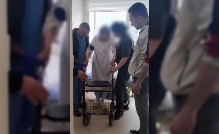 95 ve 99 yaşındaki hastalar ameliyatla sağlığına kavuştu