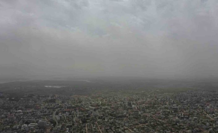 Adıyaman’da toz taşınımı etkili oluyor