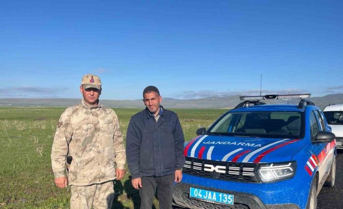 Ağrıda kayıp vatandaş jandarma ekiplerince bulundu