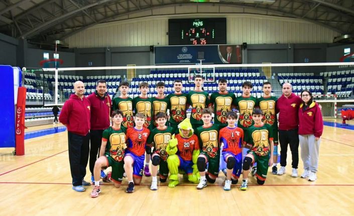 Akhisar İlçe Spor Kulübü Erkek Voleybol Takımı Türkiye Finallerinde