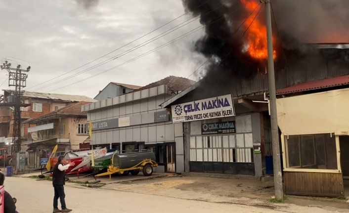 Alev topuna dönen işletme güçlükle söndürüldü