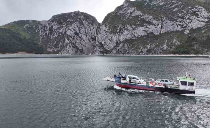Altınkaya mağdurları: 15 mahallede 36 yıldır feribotla ulaşım
