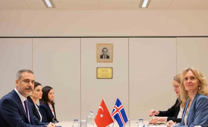 Bakan Fidan, Brüksel’de İzlandalı mevkidaşı Gunnarsdottir ile görüştü