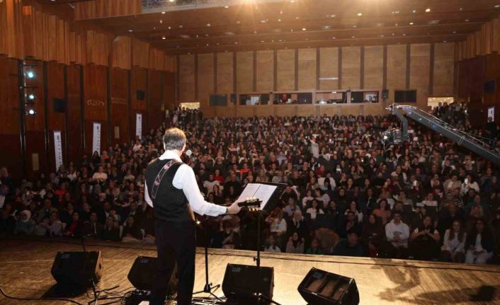 Barış Manço’nun şarkıları Kocaeli’de yankılandı