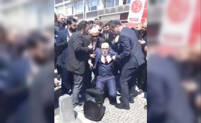 Başbuğ Türkeş’i anma programında dua eden imam bayıldı