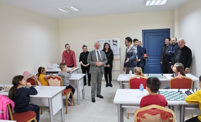 Başkan Çolakbayrakdar: "Hedefimiz Kayseri’yi satrançta marka şehir yapmak"