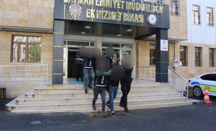 Batman’da marketteki silahlı kavga kamerada