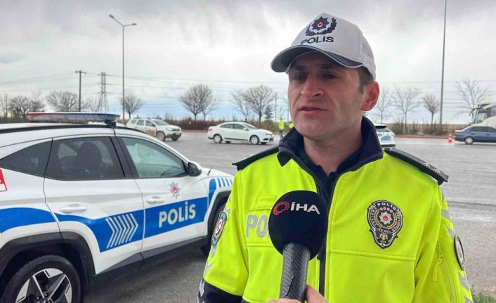 Bayram dönüşünde güvenli trafik akışı için denetimler aralıksız sürüyor