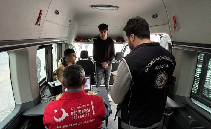 Bolu’da yabancı uyruklu vatandaşlar denetlendi