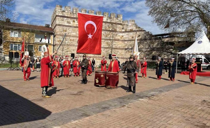 Bursa’da fetih coşkusu devam ediyor