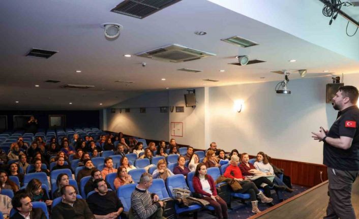 Büyükşehir’den personele "En İyi Narkotik Polisi: Anne" eğitimi