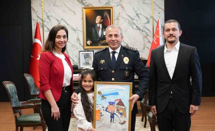 Çanakkale’de polis olma hayali kuran öğrenciden Emniyet Müdürü’ne ziyaret