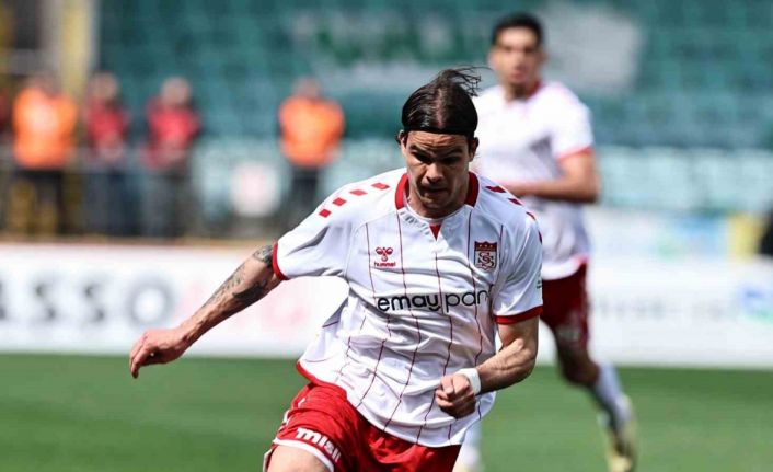 Charis Charisis, Sivasspor’da 100. maçına çıktı