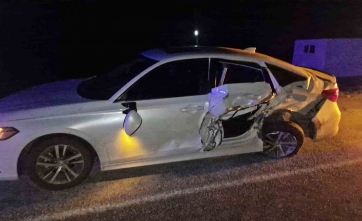 Çorum’da iki otomobil çarpıştı: 1 yaralı