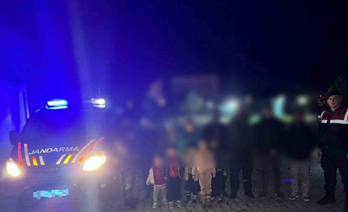 Didim’de 13 düzensiz göçmen yakalandı