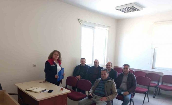 Didim’de muhtarlara ’Zeytinde İyi Tarım Uygulamaları Projesi’ tanıtıldı
